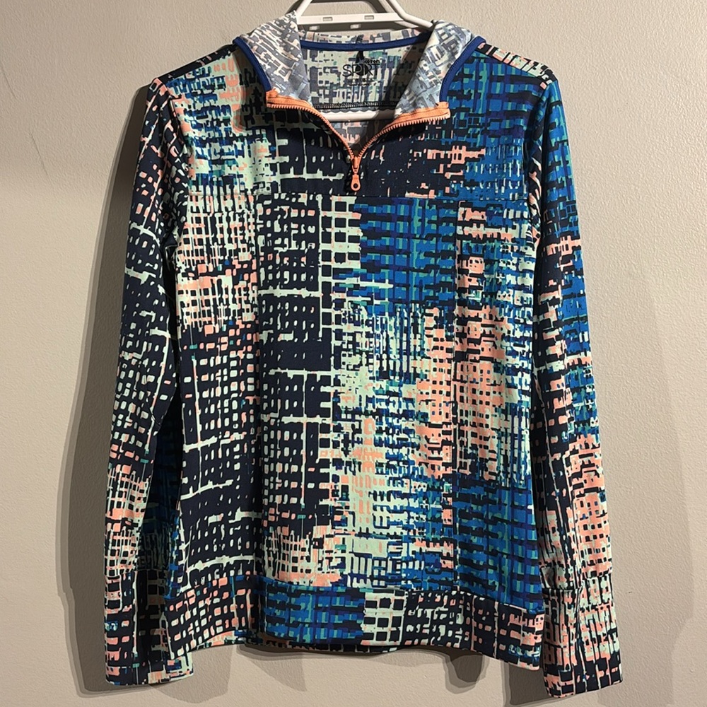 Women Stylish & comfy athletic top